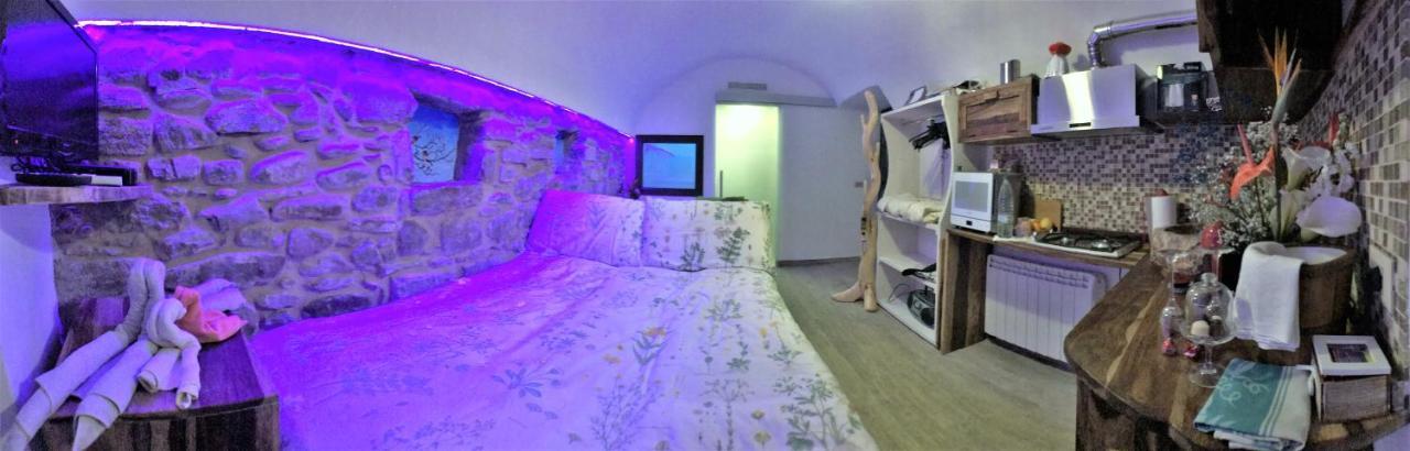 B&B Il Libro Verde Dolceacqua Eksteriør billede